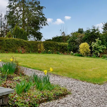 Holiday home Hillside *